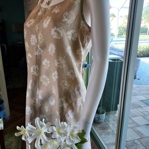 J.Jill 100% Linen Sleeveless Dress with double stitch seam detailing.